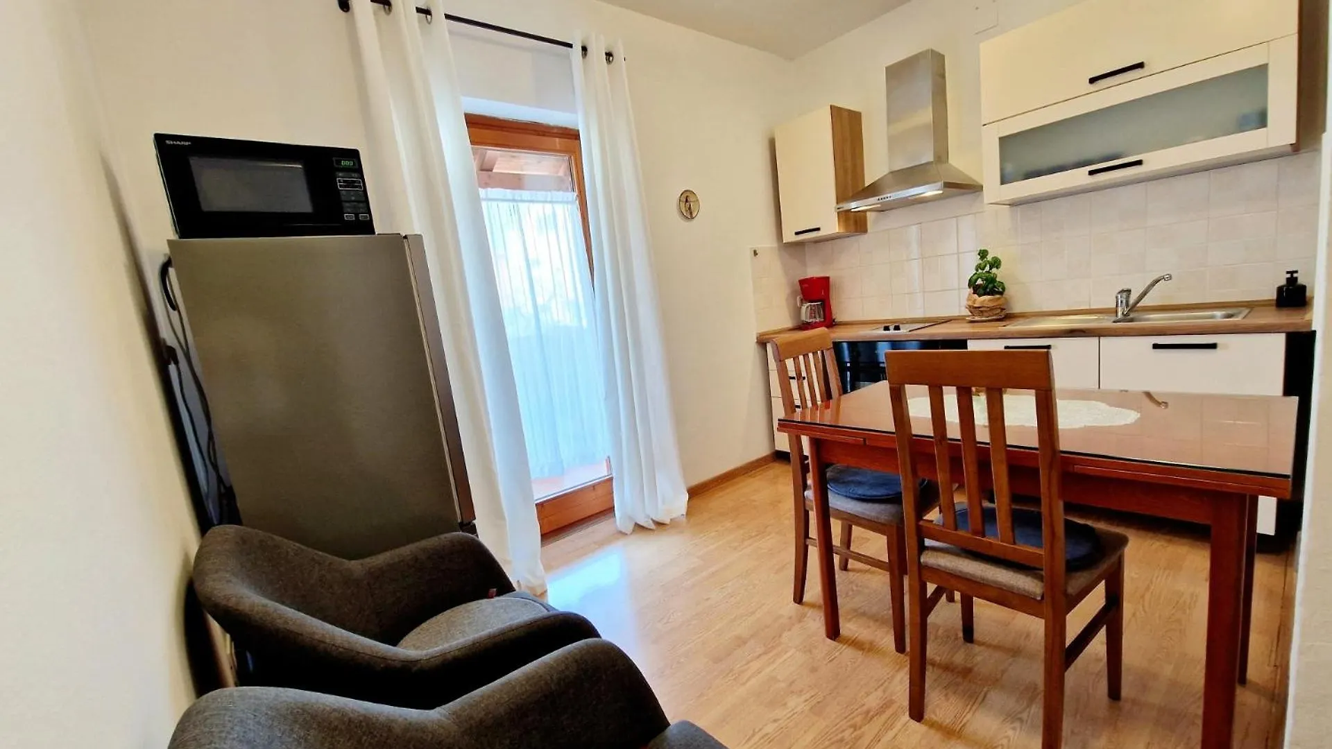 Villa Aleksandar Apartments in Poreč 0*,