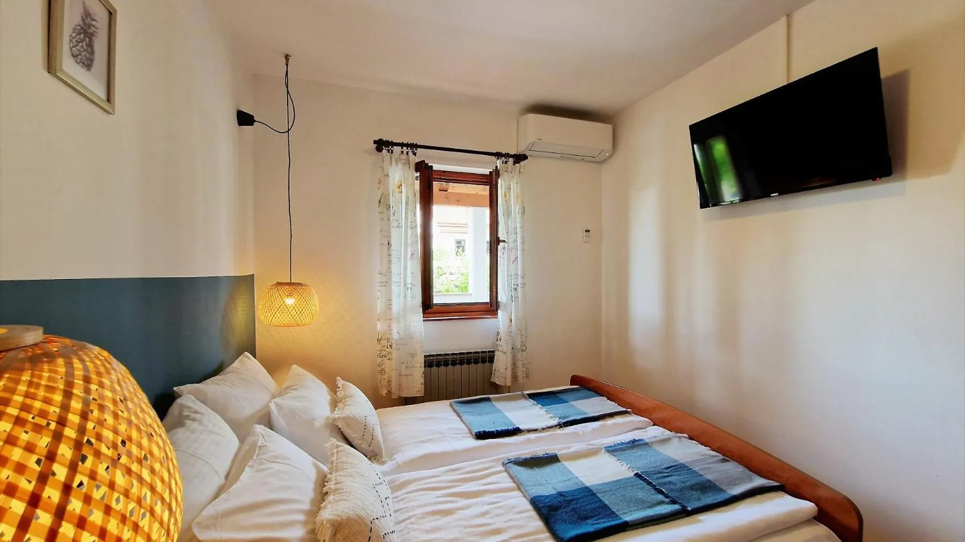 Villa Aleksandar Apartments in Poreč Hırvatistan